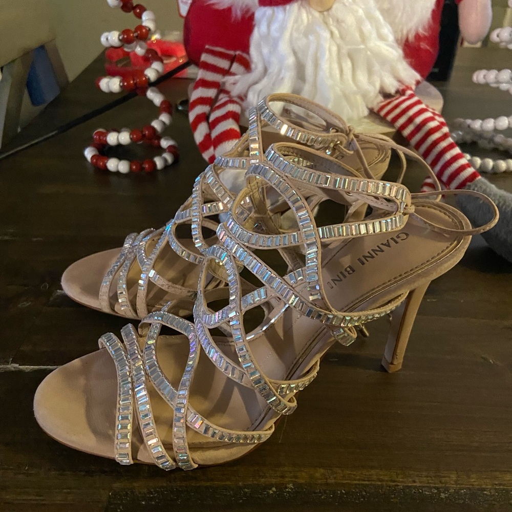 Gianni Bini formal heels rhinestones bling nude 6.5 - Picture 2 of 5